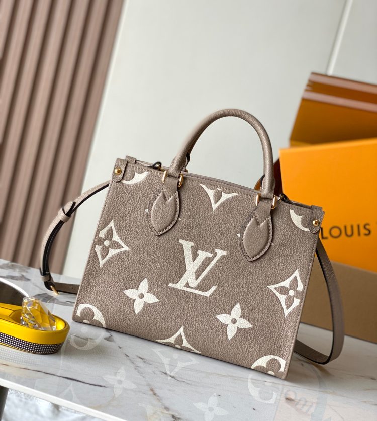 LV Louis Vuitton Women's Bag ONTHEGO Small Handbag 【Official Product Number: M45779】