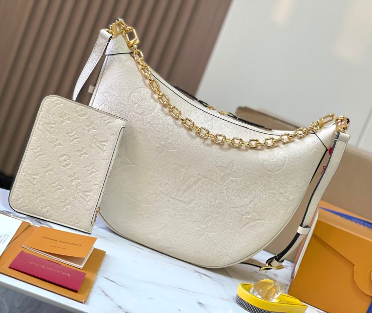 LV Louis Vuitton Women's Bag LOOP HOBO Handbag 【Official Product Number: M46739】