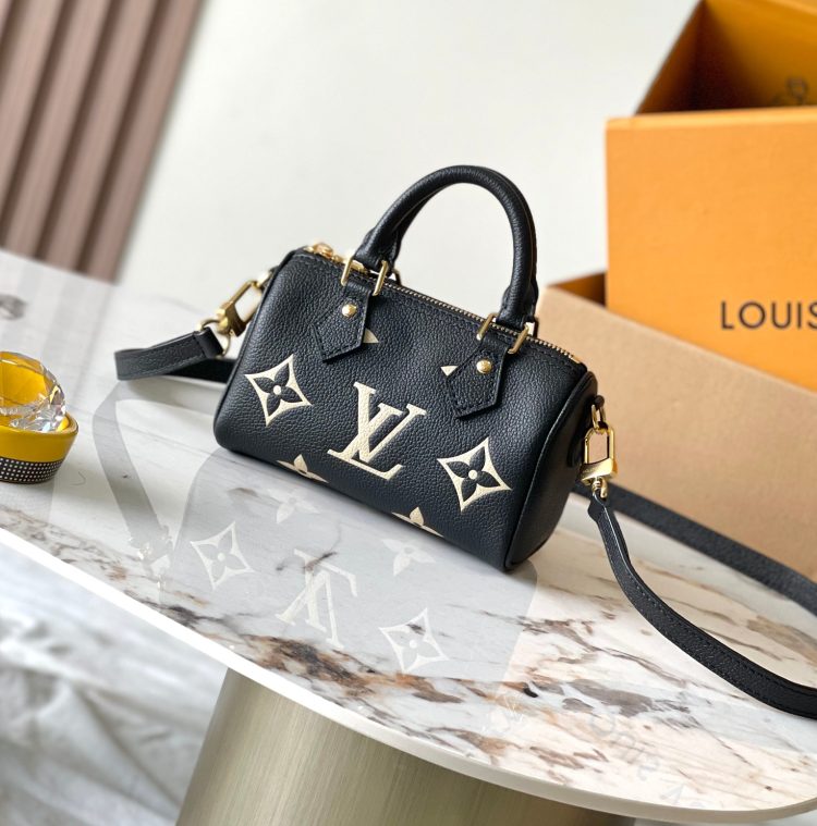 LV Louis Vuitton Women's Bags NANO SPEEDY Handbag【Official item number：M81456】