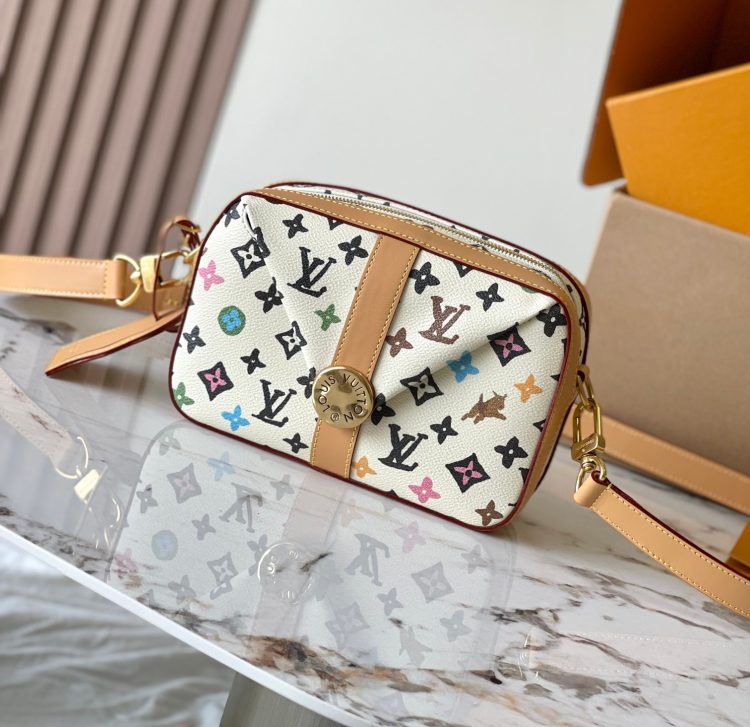 LV Louis Vuitton Women's Bag ENVELOPE Messenger Bag 【Official Product Number: M24820】