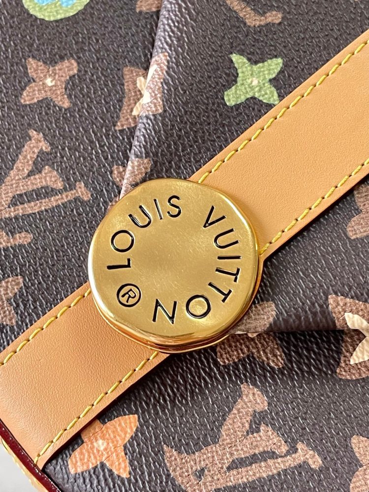 LV Louis Vuitton Women's Bag ENVELOPE Messenger Bag 【Official Product Number: M24820】 - Image 6