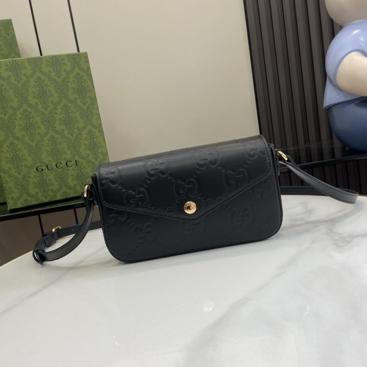 Gucci women's bag GG SUPER MINI SHOULDER BAG [Official number: ‎772794 AADLO 1000]