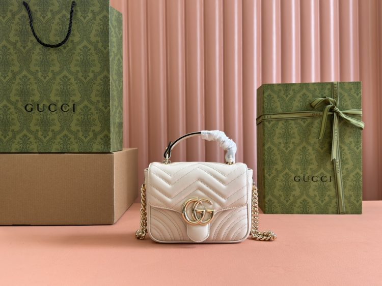 Gucci women's bag GG MARMONT MINI TOP HANDLE BAG [Official number: ‎811238 AAECK 1712]