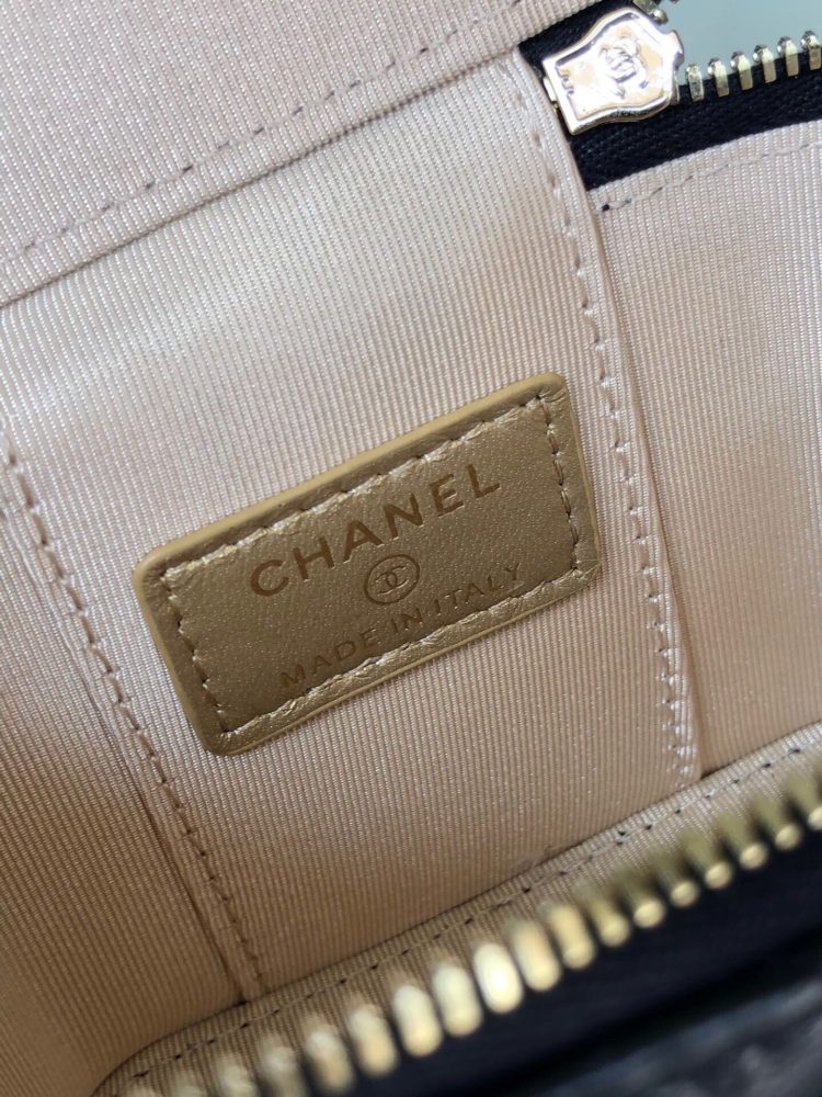 Chanel Women's Bag Square Bag [Official Number: 1447] - Image 9