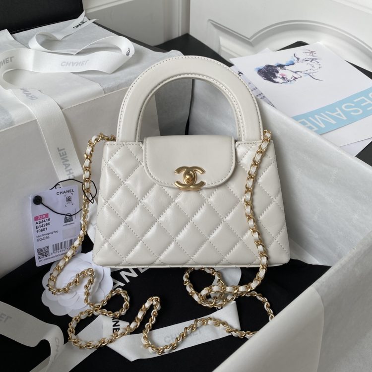 Chanel Mini Women's Bag [Official Number: 4416]