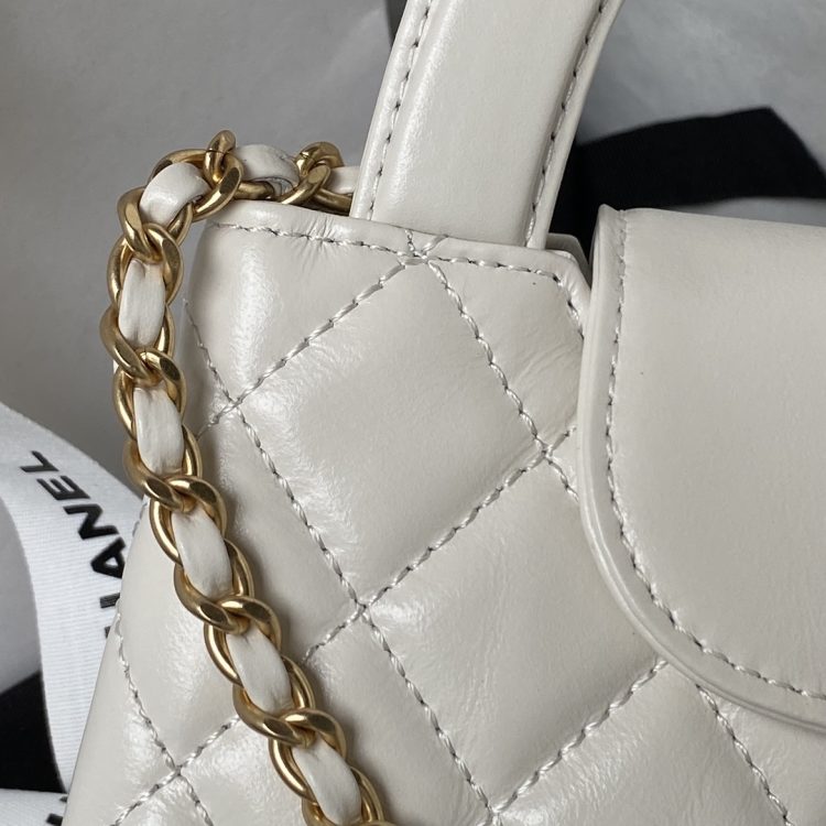 Chanel Mini Women's Bag [Official Number: 4416] - Image 6