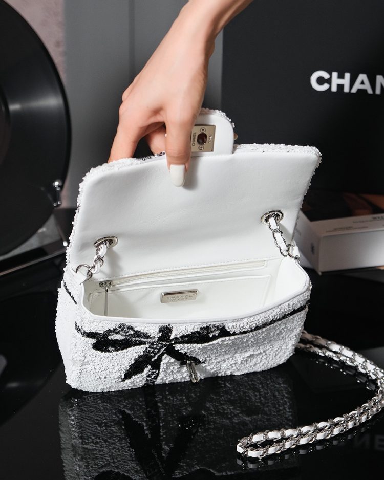 Chanel women's bag [Official number: 99932] (1) - Image 7