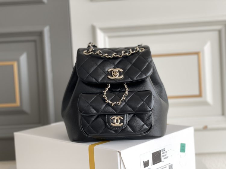 Chanel women's bag [Official number: 2908] (3)