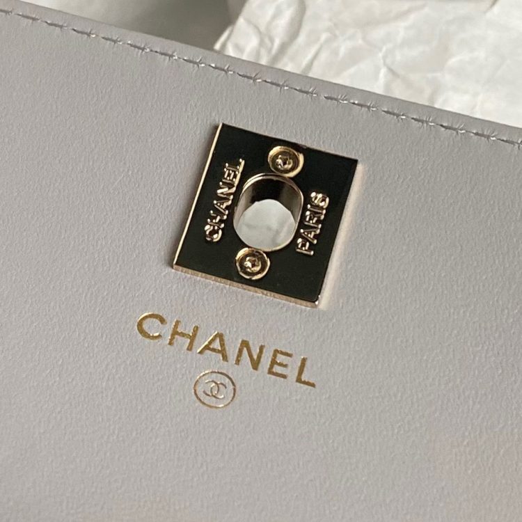 Chanel women's bag [Official number: 4044] (1) - Image 8