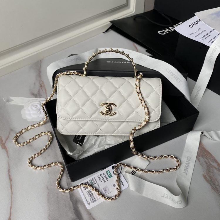 Chanel women's bag [Official number: 3954] (3)