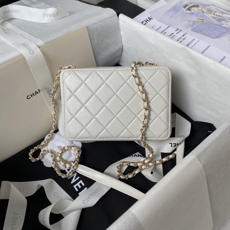 Chanel women's bag [Official number: 4817] (2) - Image 3